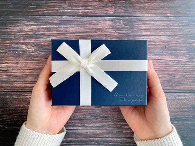 彼氏へのクリスマスプレゼントはいつ渡す？印象に配慮した渡し方
