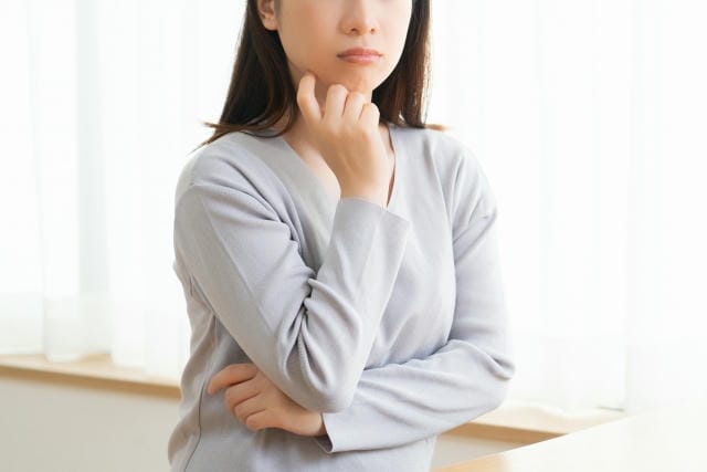 クリスマスプレゼントをくれない彼氏の心理とは？本音や価値観の違い